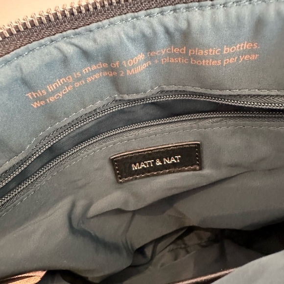 Black vegan leather cross body purse - Picture 9 of 9